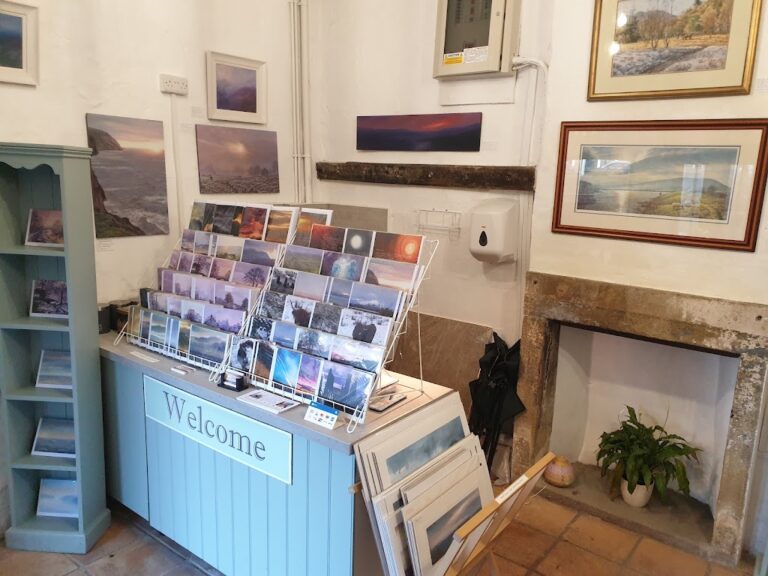 Welcome to Pendle Gallery by the Weir!